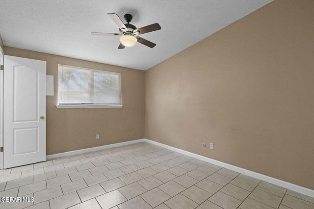 6039 Pompeii Street, El Paso, TX 79924