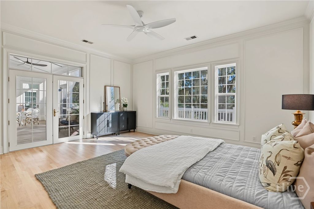 Image 21 of property listing at 221 Lyman Hall, Savannah, GA 31410