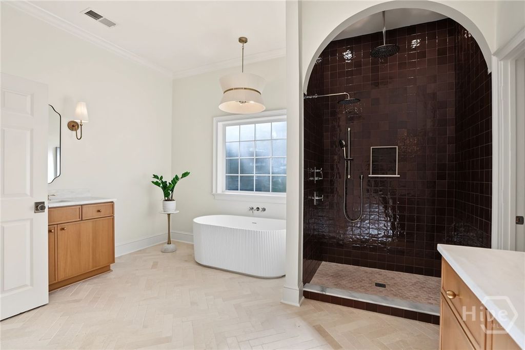 Image 23 of property listing at 221 Lyman Hall, Savannah, GA 31410