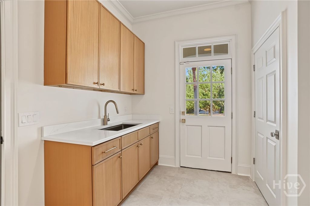 Image 25 of property listing at 221 Lyman Hall, Savannah, GA 31410