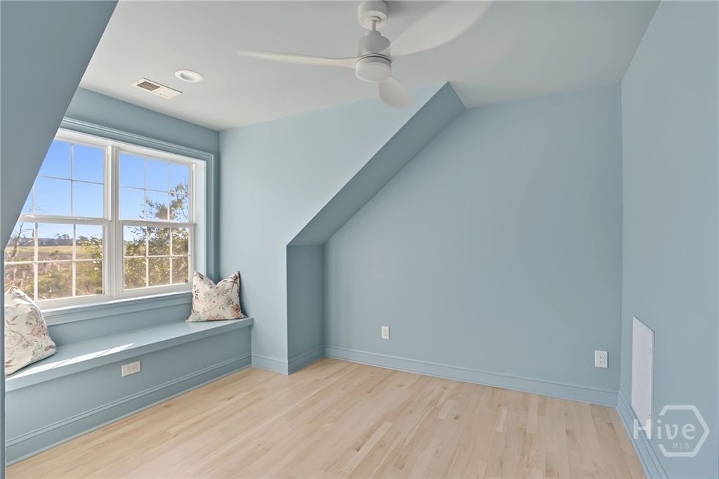 Image 32 of property listing at 221 Lyman Hall, Savannah, GA 31410