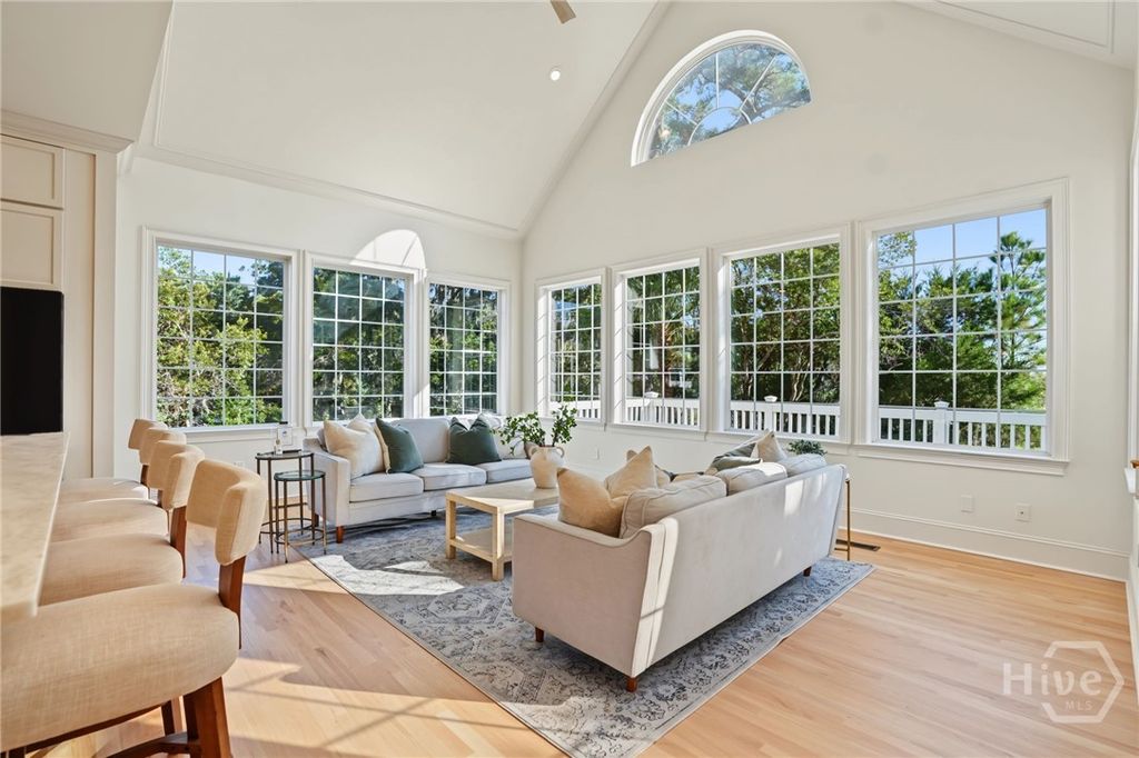 Image 6 of property listing at 221 Lyman Hall, Savannah, GA 31410