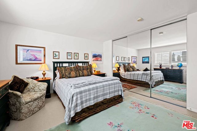 1043 11th Street 3, Santa Monica, CA 90403