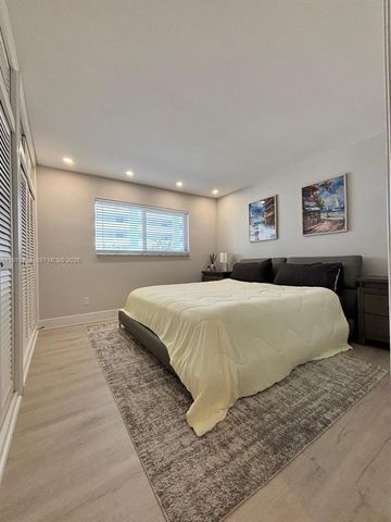 3050 NE 48th Street 207, Fort Lauderdale, FL 33308