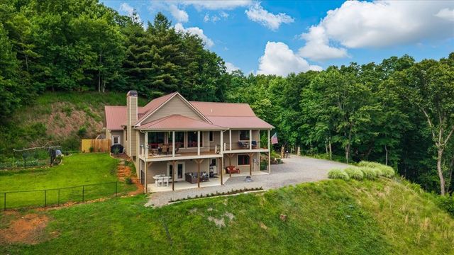 122 Oak Terrace, Hayesville, NC 28904
