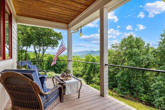 122 Oak Terrace, Hayesville, NC 28904