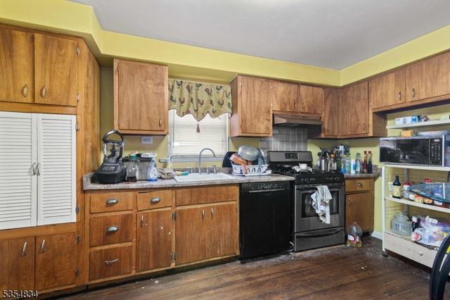 257 Rutledge Ave, East Orange City, NJ 07017
