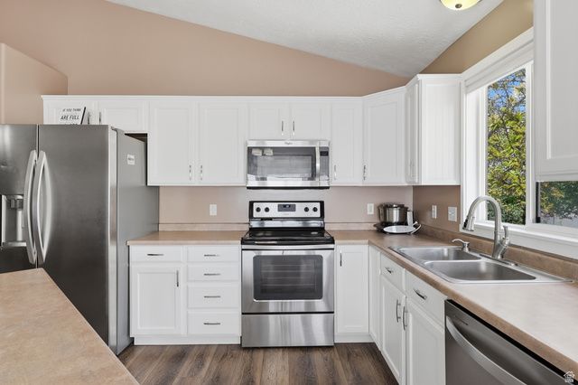 1189 N 750 W, Clinton, UT 84015