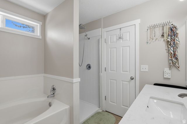 1189 N 750 W, Clinton, UT 84015