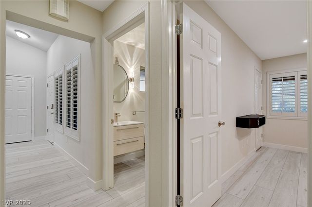 10044 Woodhouse Drive, Las Vegas, NV 89134