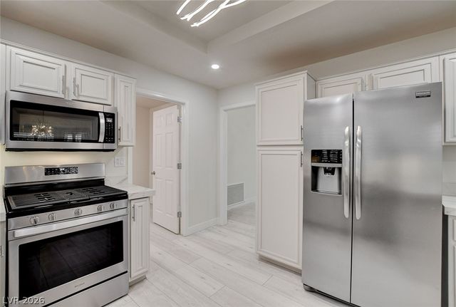 10044 Woodhouse Drive, Las Vegas, NV 89134