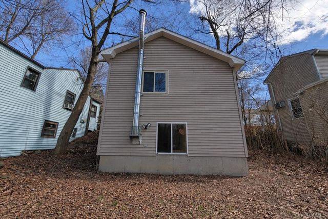 109 Putnam Drive, Carmel, NY 10512