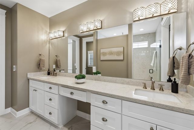 715 Century Circle, Waukee, IA 50263