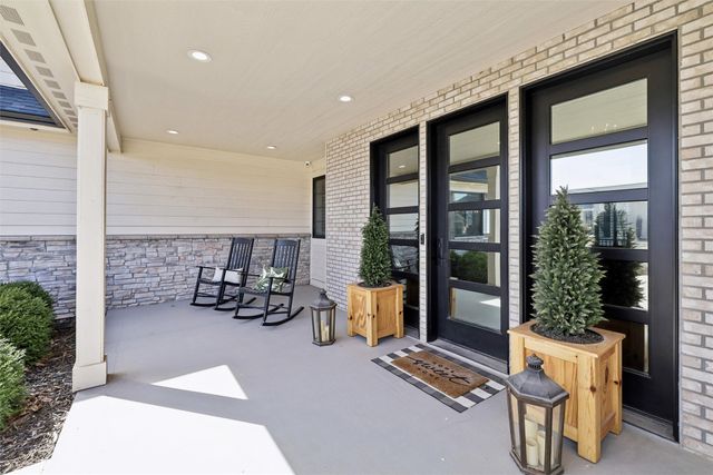 715 Century Circle, Waukee, IA 50263