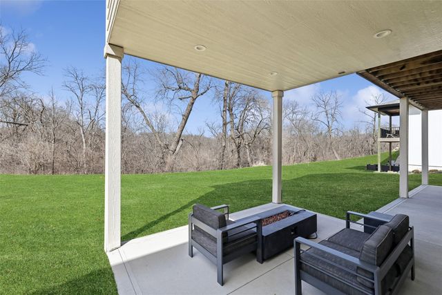 715 Century Circle, Waukee, IA 50263