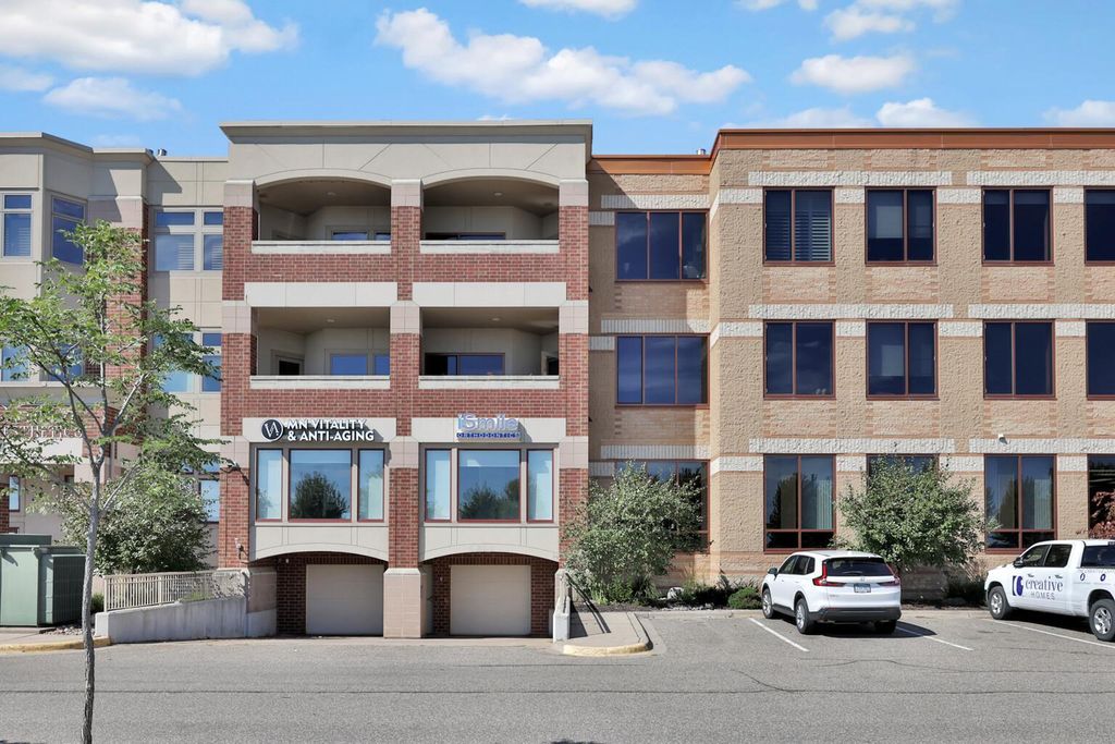 25 N Lake Street 205, Forest Lake, MN 55025 — photo 3