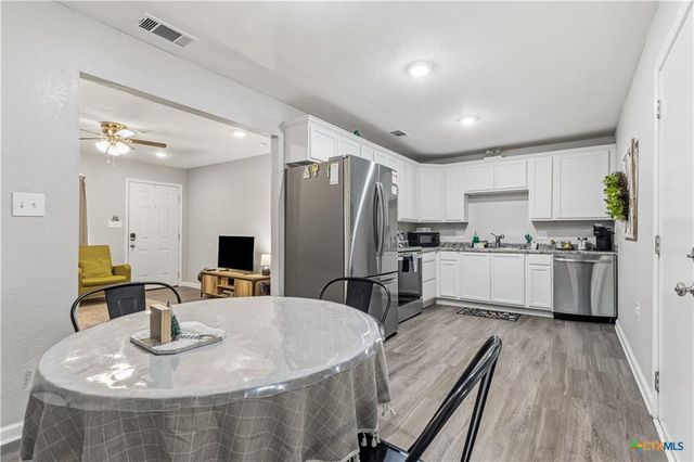 108 W Kathey RD, Harker Heights, TX 76548