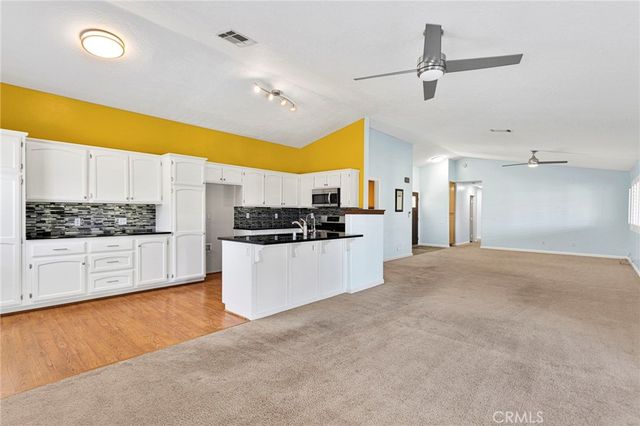 16470 Pauhaska, Apple Valley, CA 92307