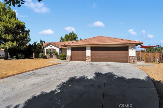 16470 Pauhaska, Apple Valley, CA 92307