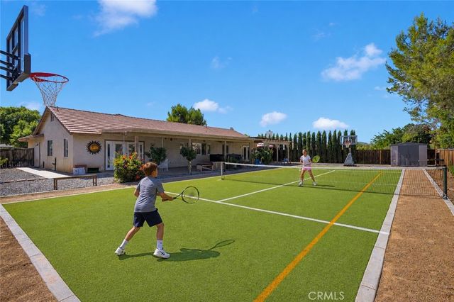 16470 Pauhaska, Apple Valley, CA 92307
