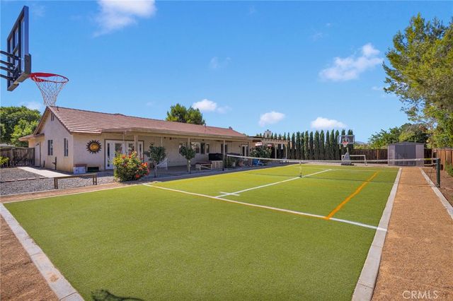16470 Pauhaska, Apple Valley, CA 92307