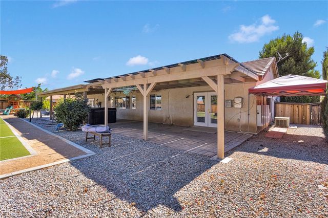 16470 Pauhaska, Apple Valley, CA 92307