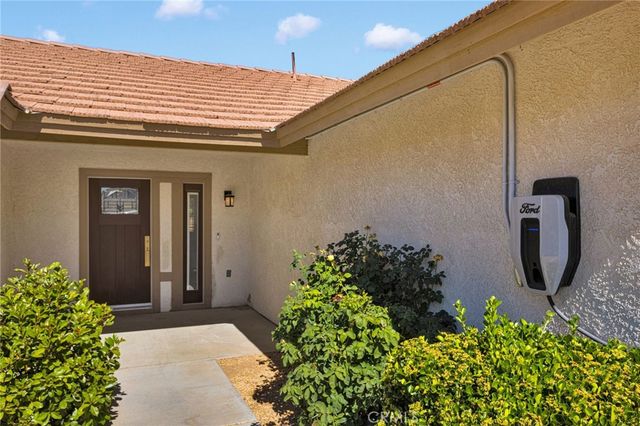 16470 Pauhaska, Apple Valley, CA 92307