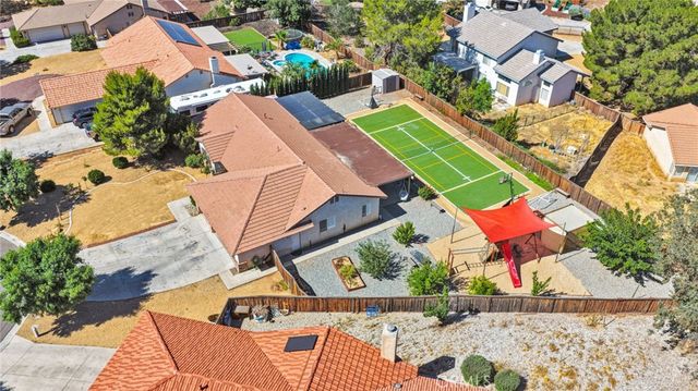 16470 Pauhaska, Apple Valley, CA 92307