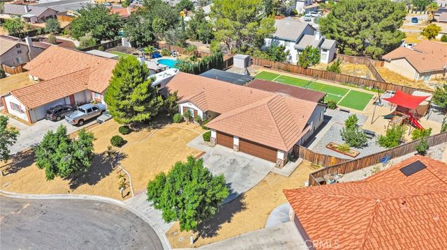 16470 Pauhaska, Apple Valley, CA 92307