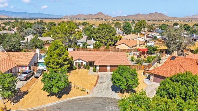 16470 Pauhaska, Apple Valley, CA 92307