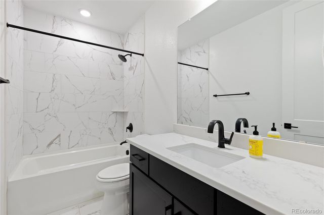 11383 Autumn Moon Street, Littleton, CO 80125