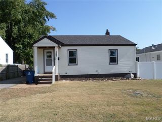 121 Jefferson Barracks Road, St Louis, MO 63125
