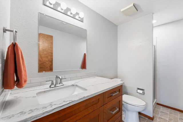 7515 E South Riverway Ave, Spokane Valley, WA 99212