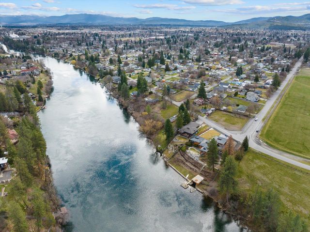 7515 E South Riverway Ave, Spokane Valley, WA 99212