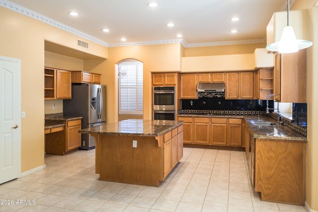 844 W AZALEA Drive, Chandler, AZ 85248