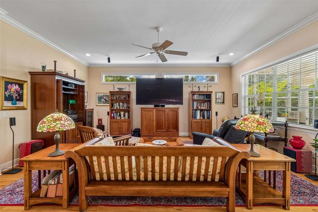 107 BERMUDA AVENUE, Tampa, FL 33606