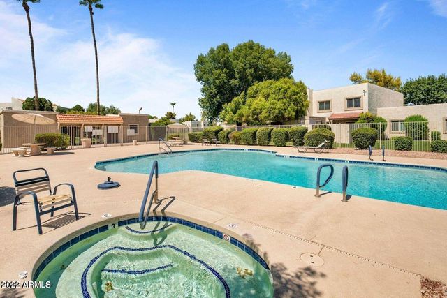 7821 E Valley Vista Drive, Scottsdale, AZ 85250