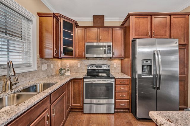 5671 Sullivan LN, Roanoke, VA 24012