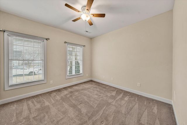 5671 Sullivan LN, Roanoke, VA 24012