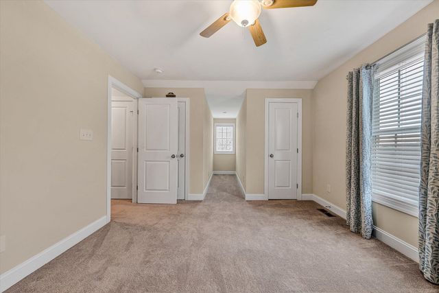 5671 Sullivan LN, Roanoke, VA 24012