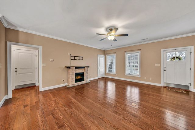 5671 Sullivan LN, Roanoke, VA 24012