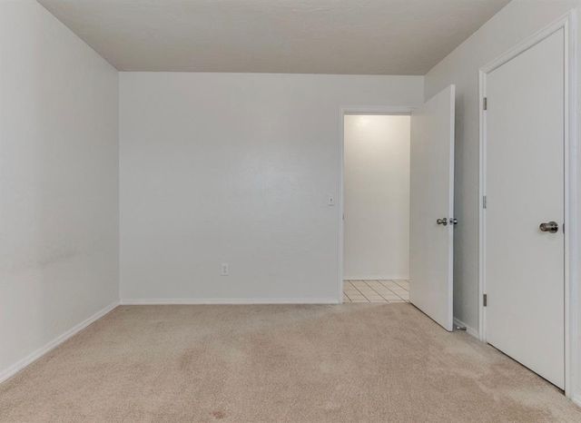 11633 SW 3rd Street, Yukon, OK 73099