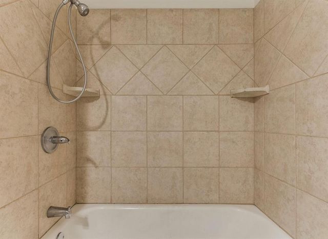 11633 SW 3rd Street, Yukon, OK 73099