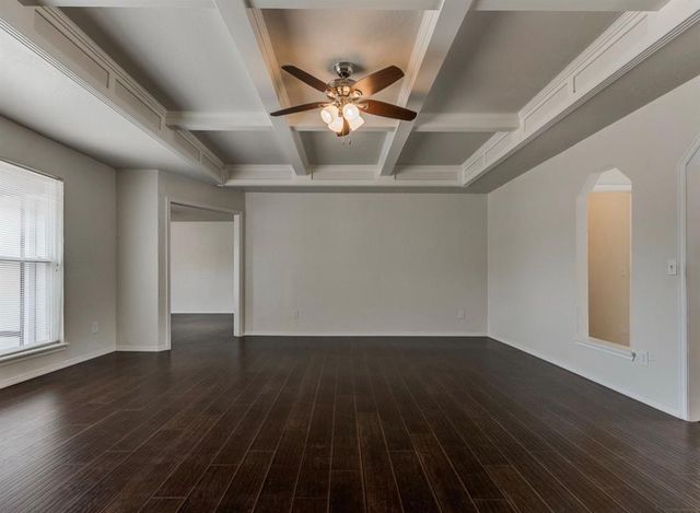 11633 SW 3rd Street, Yukon, OK 73099