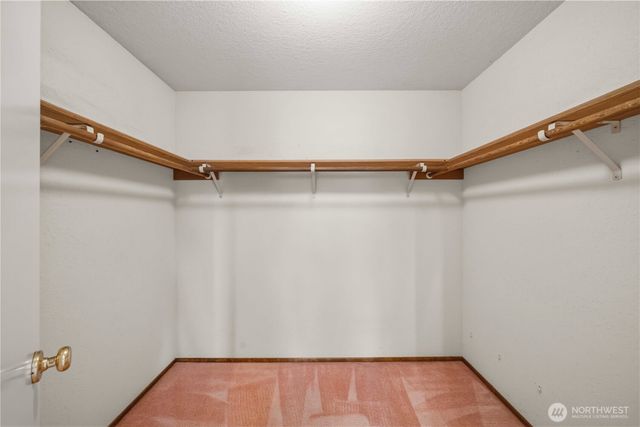 3811 S 255th Place, Kent, WA 98032