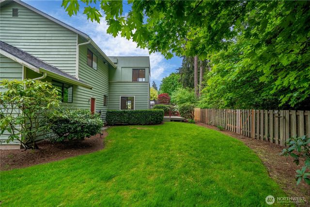 3811 S 255th Place, Kent, WA 98032