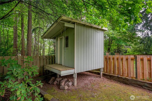 3811 S 255th Place, Kent, WA 98032