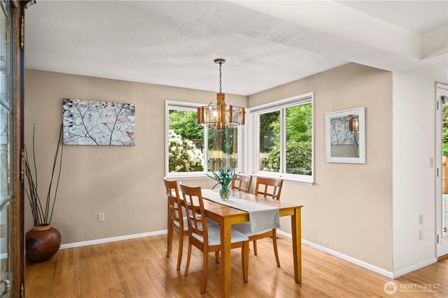 3811 S 255th Place, Kent, WA 98032