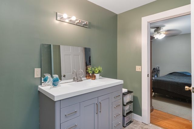 10 Ash Lane, Eden, VT 05652