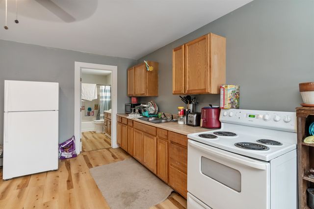 10 Ash Lane, Eden, VT 05652